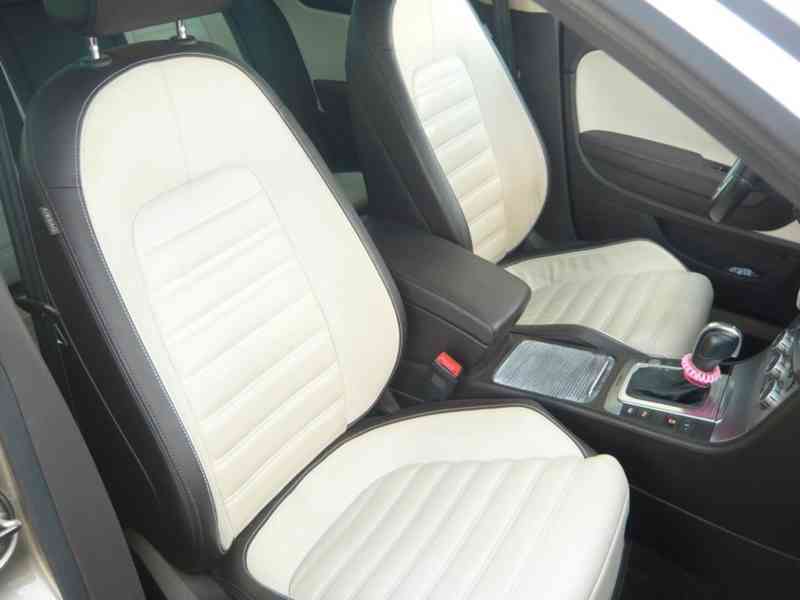 VOLKSWAGEN PASSAT CC 2.0 TDI DSG 4MOTION R-LINE 1.MAJITEL,ČR - foto 9