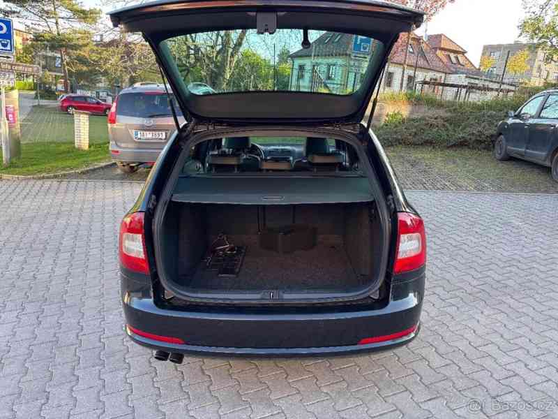 Škoda Octavia 2,0   2 VRS - foto 8