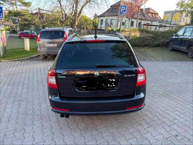 Škoda Octavia 2,0   2 VRS - foto 7