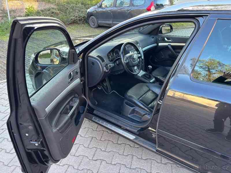 Škoda Octavia 2,0   2 VRS - foto 10