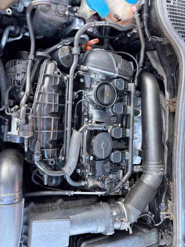 Škoda Octavia 2,0   2 VRS - foto 3