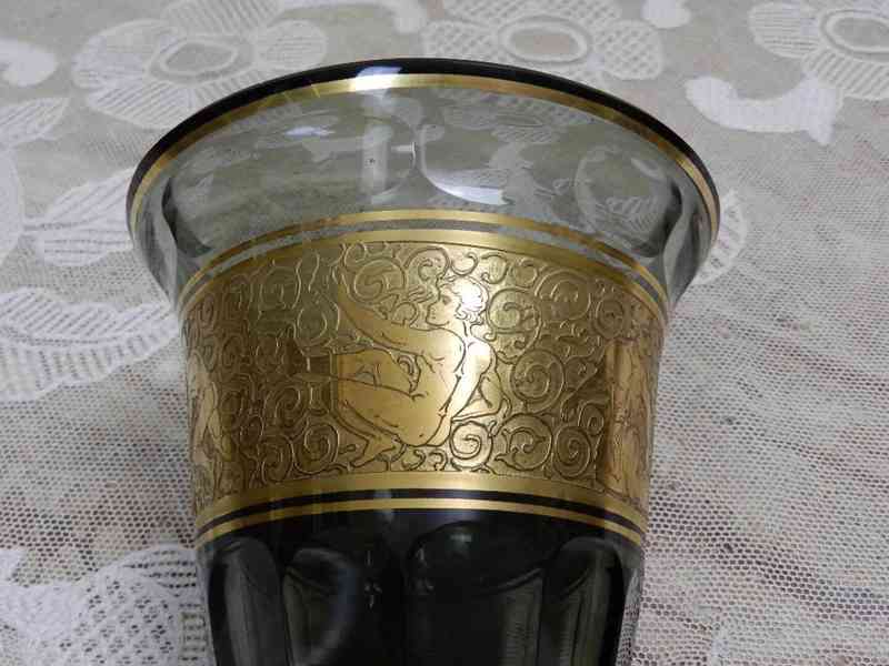 Luxusní kouřová váza s oroplastikou - foto 6