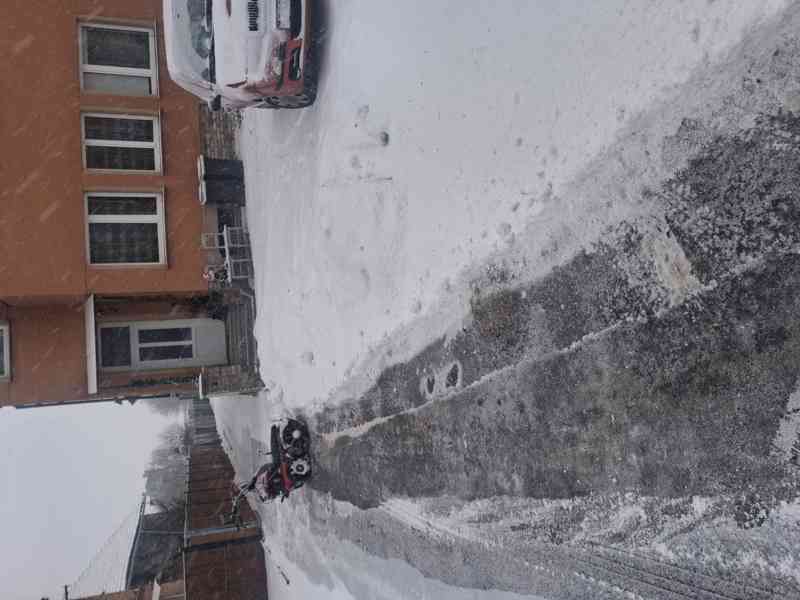 Jansen MKB-500E Motorová metla s pluhem, sbernou nádrzi a el - foto 3