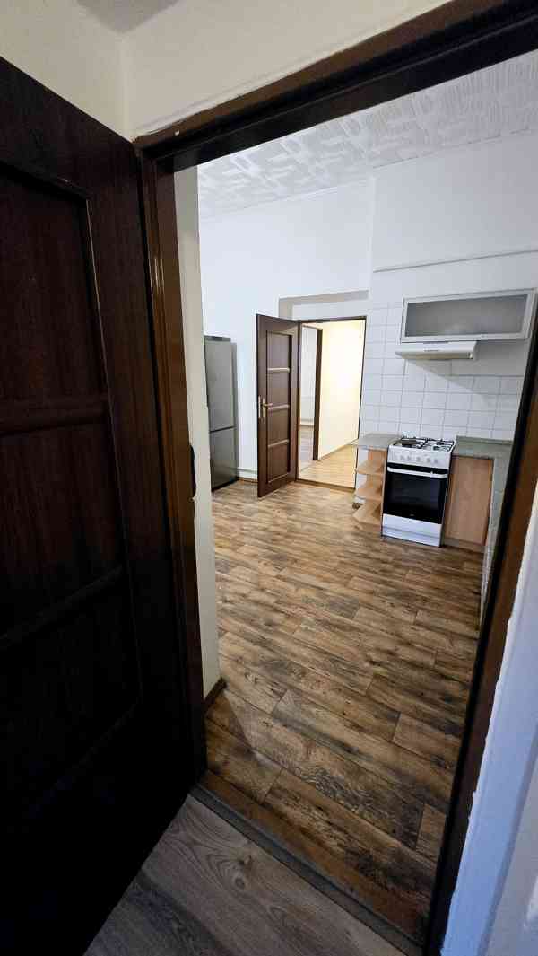 Nové Strašecí - byt 2+1 - foto 10