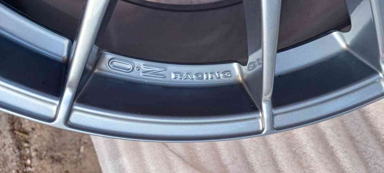 Ultralehké OZ Ultraleggera 17" 5x112 graphite - foto 10