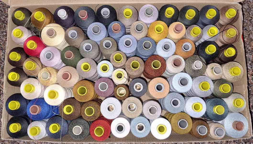 Nitě GÜTERMANN - foto 3