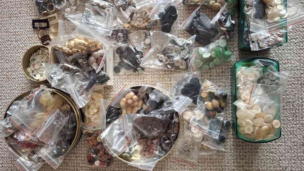 Krejčovské potřeby pro švadlenky - foto 5