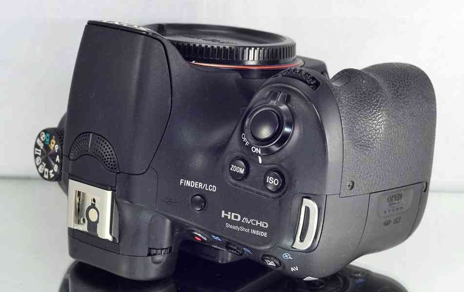 Sony SLT- A58 20,1 MPix *FullHDV*BIONZ*26000 Exp. - foto 5