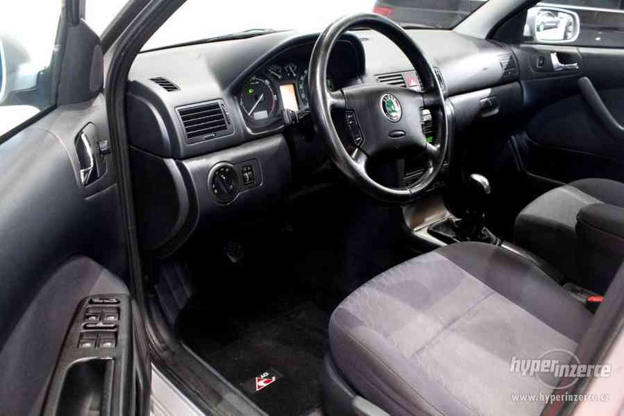 Škoda Octavia 1.9 TDI STYLE 4x4 Top Stav - foto 19
