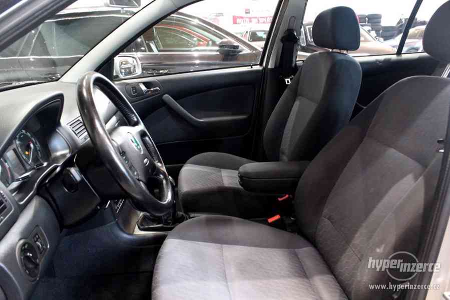 Škoda Octavia 1.9 TDI STYLE 4x4 Top Stav - foto 21
