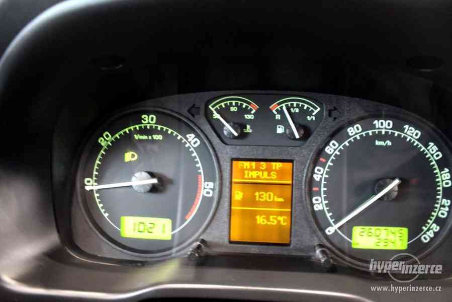 Škoda Octavia 1.9 TDI STYLE 4x4 Top Stav - foto 31
