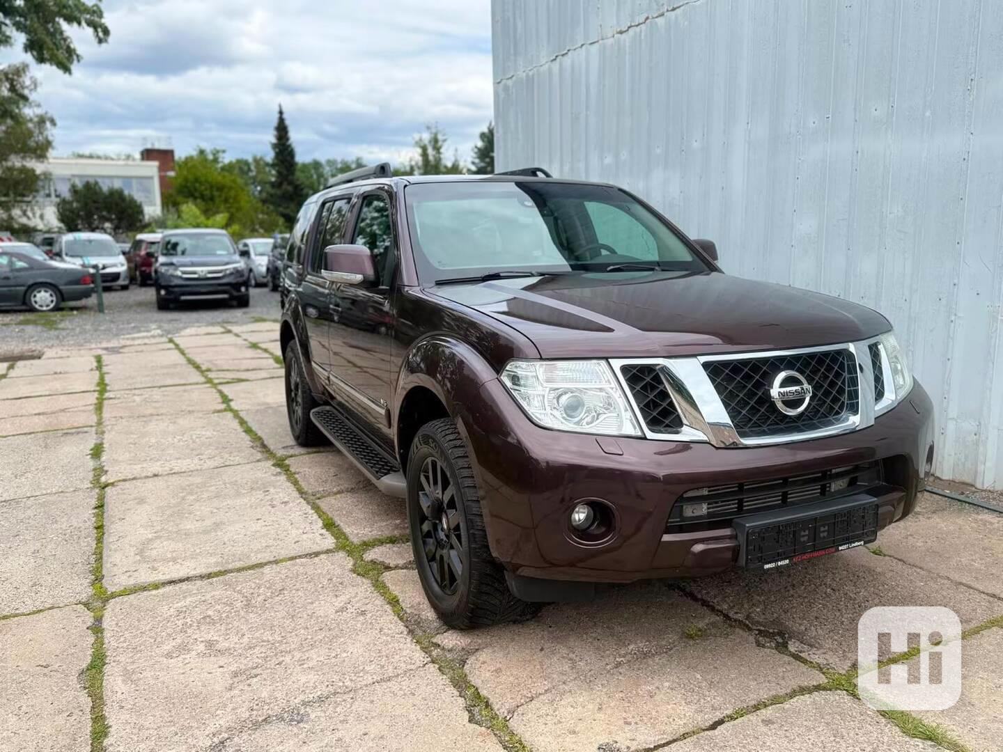 Nissan Pathfinder 3.0 dCi LE 170kw - foto 1
