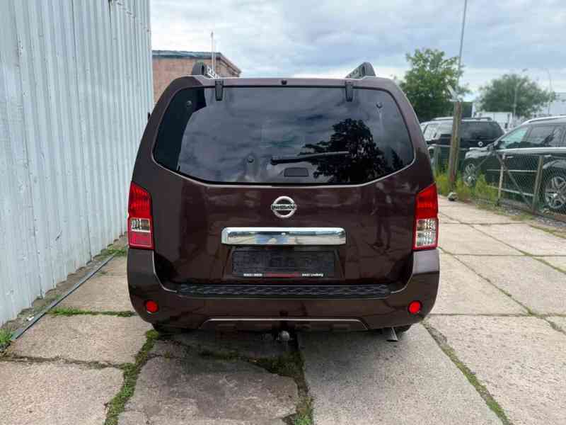 Nissan Pathfinder 3.0 dCi LE 170kw - foto 11
