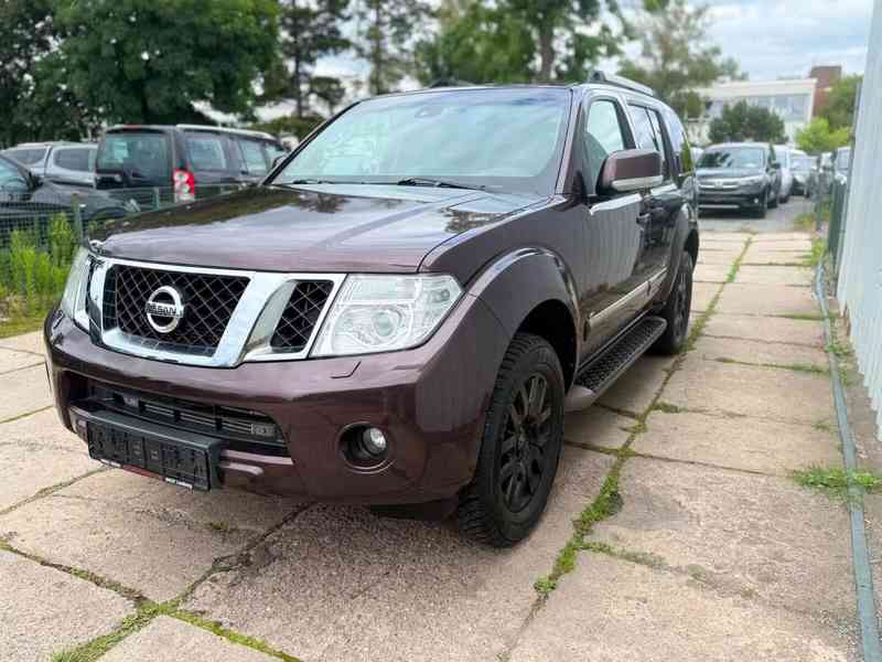 Nissan Pathfinder 3.0 dCi LE 170kw - foto 3