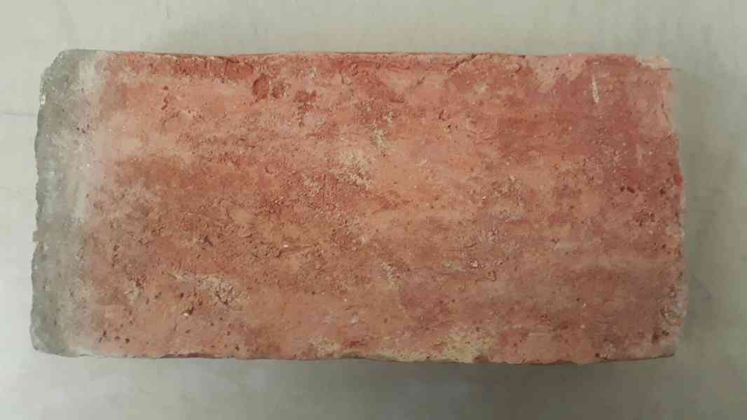 Cihla C B  - foto 2