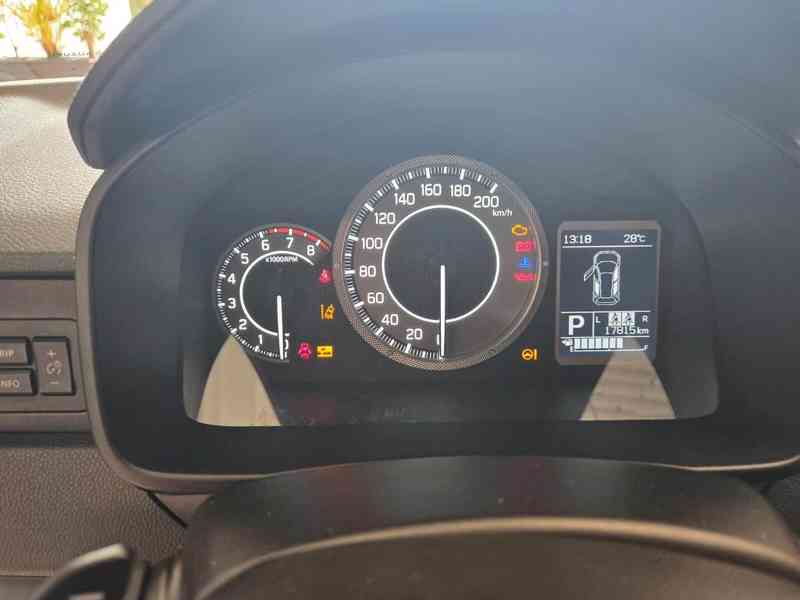 Suzuki Ignis 1,2i Comfort benzín/el. AUT. 61kw - foto 5