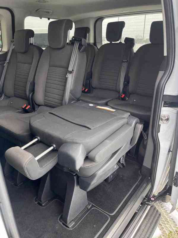 Pronájem mikrobusu Ford Custom 9 míst - foto 4