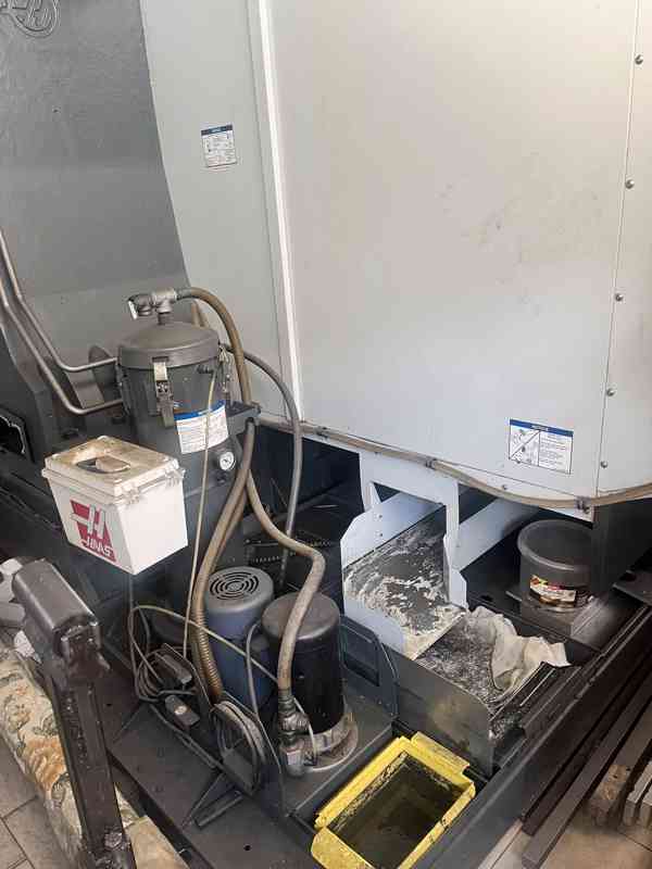 Použité obráběcí centrum HAAS VF-7/40, r. v. 2012 - foto 7