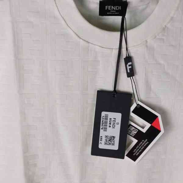 Tričko Fendi  - foto 3