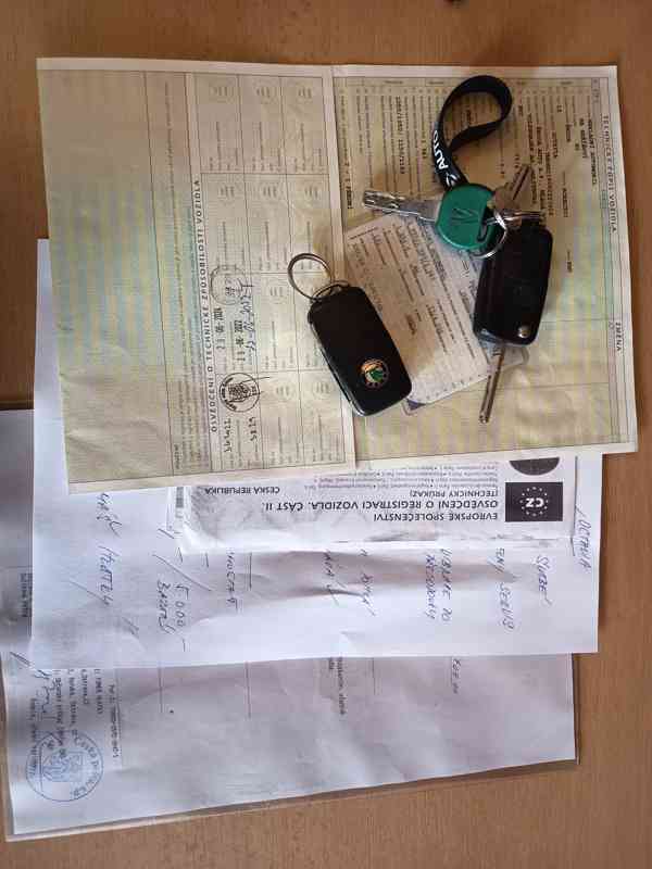 ŠKODA Octavia Combi 1,9TDI Ambition 77 kw  - foto 23