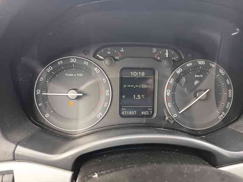 ŠKODA Octavia Combi 1,9TDI Ambition 77 kw  - foto 22