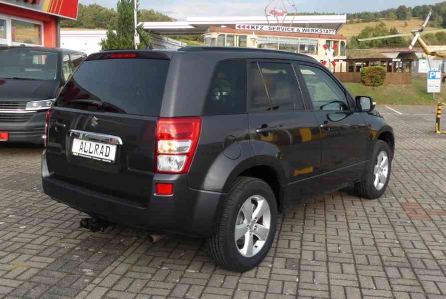 Suzuki Grand Vitara  2.4i COMFORT benzín 124kw - foto 7