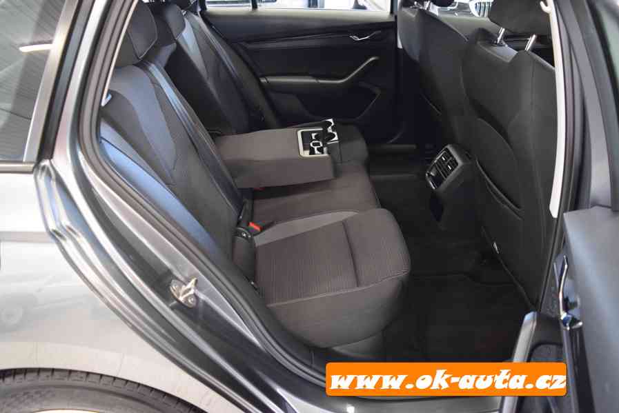 Škoda Octavia 2.0 TDI BREAK BUSINESS 2022-DPH  - foto 9
