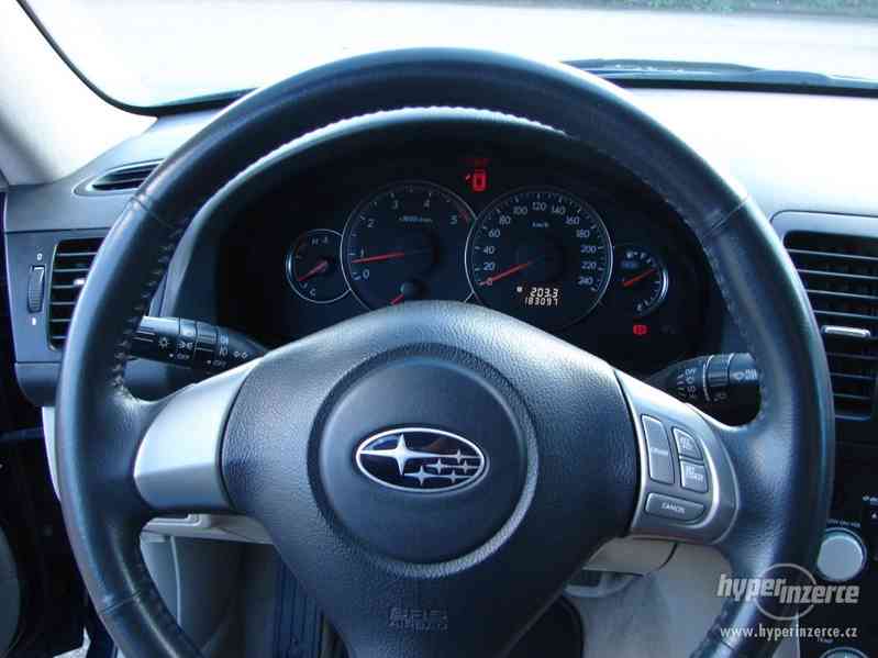 Subaru Legacy 2.0D r.v.2010 2.Maj.serv.kníž. - foto 8
