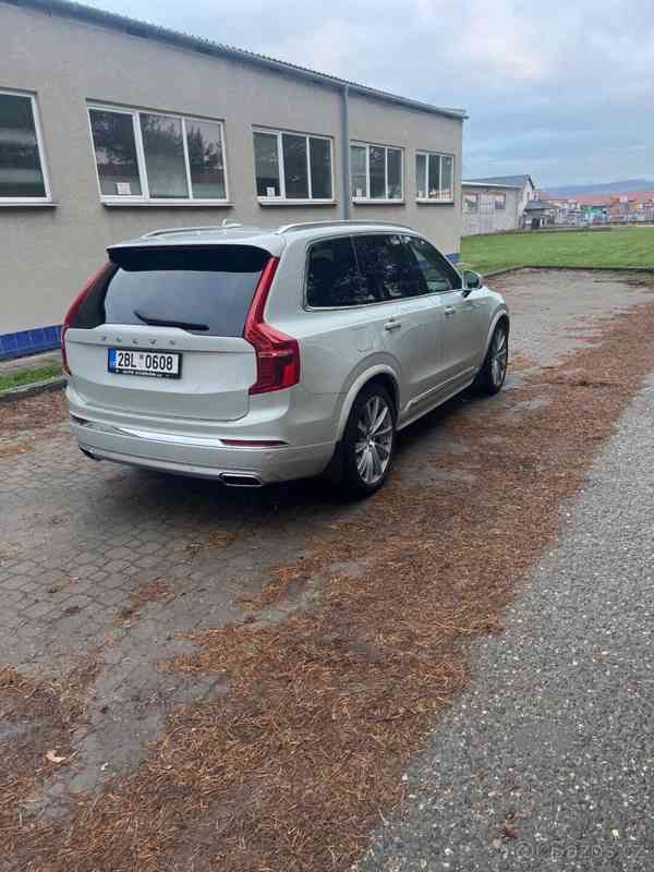 Volvo XC90 - foto 8