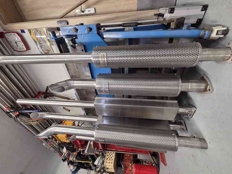 Nerezový výfuk Zetor - foto 3