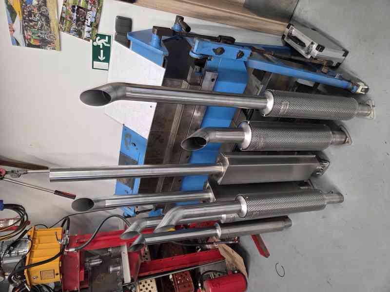 Nerezový výfuk Zetor - foto 6