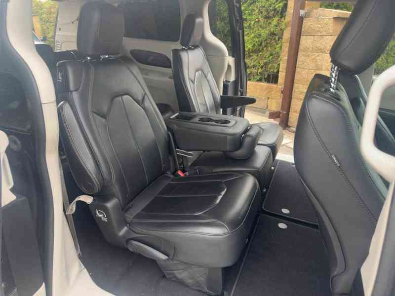 Chrysler Pacifica 3,6 Pentastar RU 8 míst 2017 - foto 9