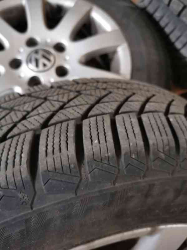 Zimní pneu 195/65 R15 - foto 4
