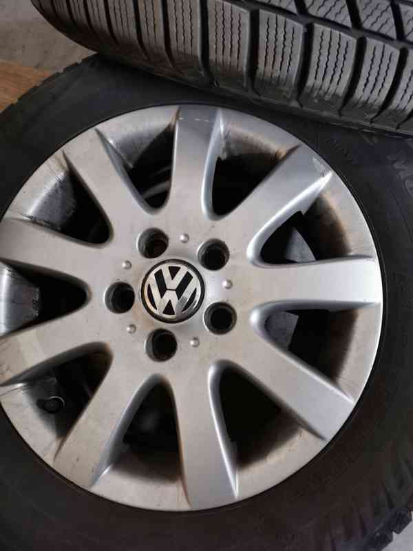 Zimní pneu 195/65 R15 - foto 3