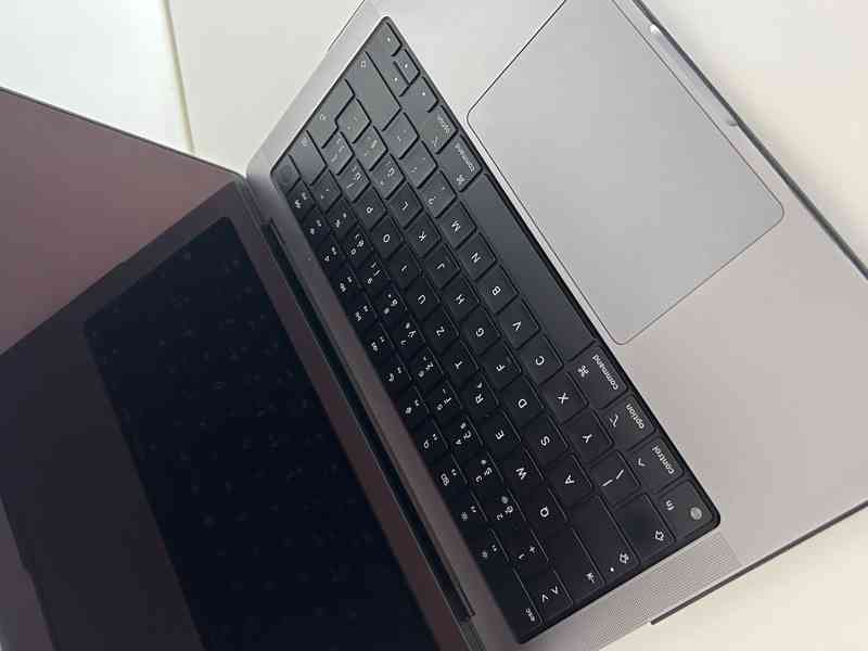 Apple MacBook Pro 14" (2021) Apple M1 Max - foto 2