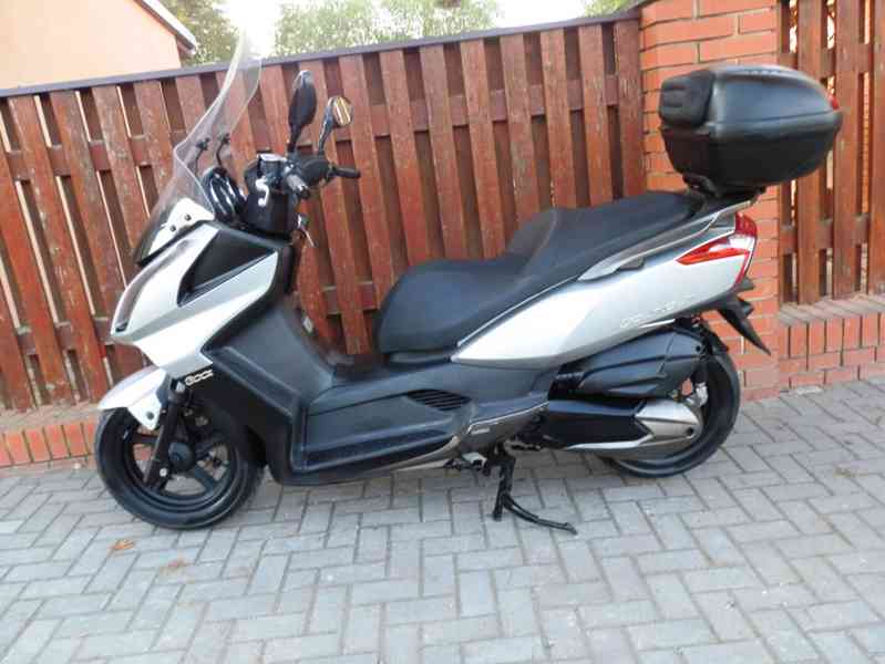 Kymco Downtown 300i - foto 17