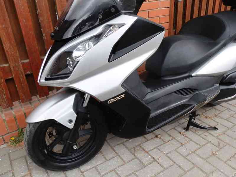 Kymco Downtown 300i - foto 37