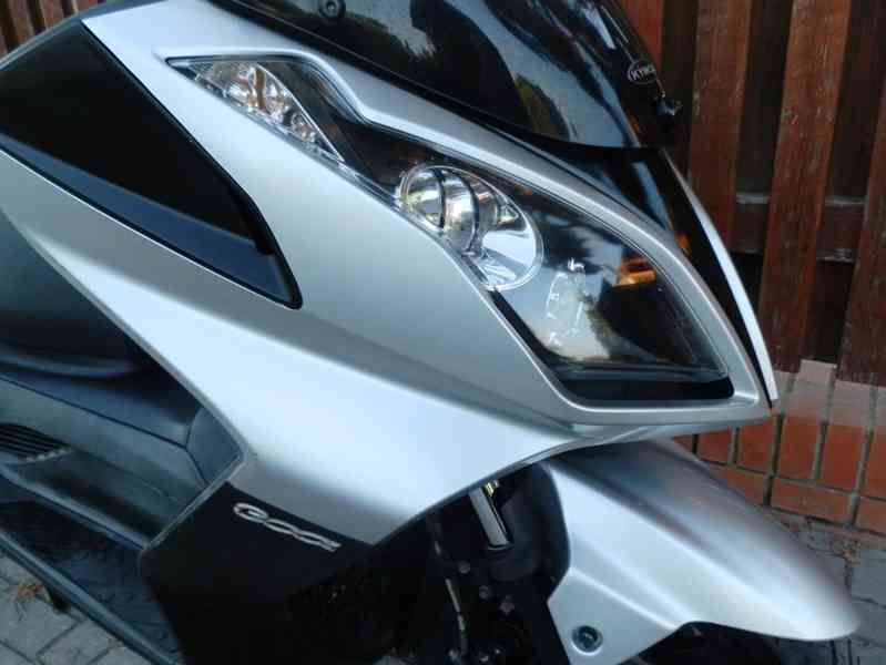 Kymco Downtown 300i - foto 7