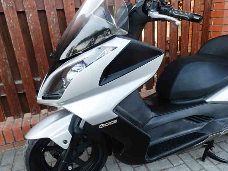 Kymco Downtown 300i - foto 20