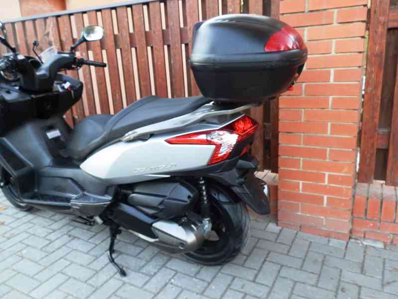 Kymco Downtown 300i - foto 16