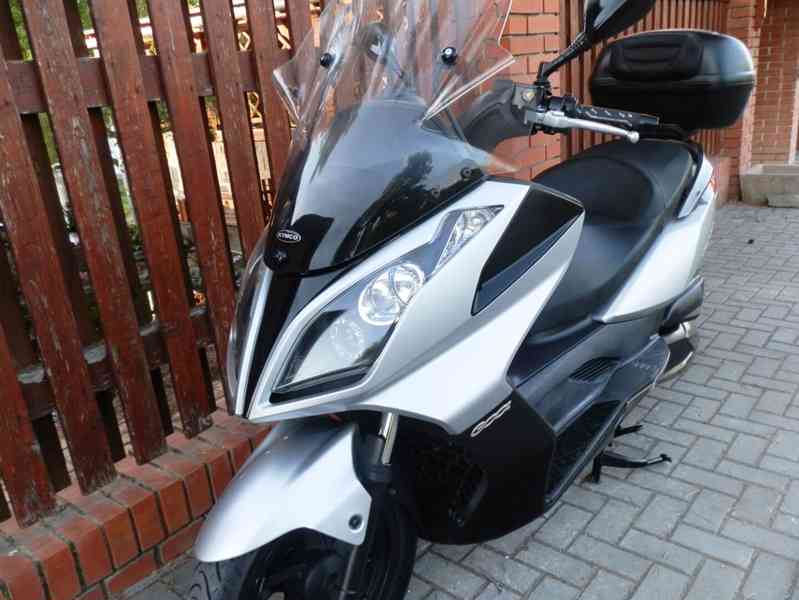 Kymco Downtown 300i - foto 13