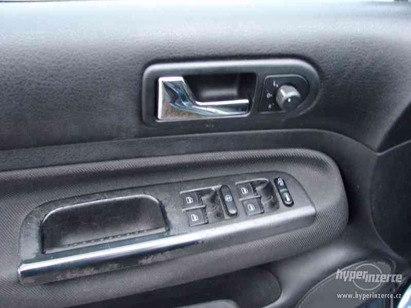 VW Golf 1.6i (77 Kw) r.v.2001,klima,SPECIAL - foto 6