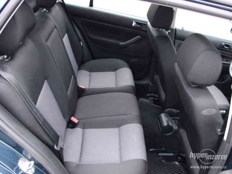 VW Golf 1.6i (77 Kw) r.v.2001,klima,SPECIAL - foto 16