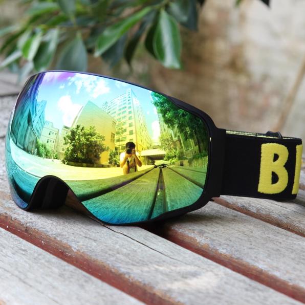 Zrcadlové lyžařské/snowboardové brýle ! - foto 1