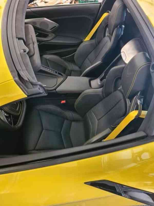 Corvette C8 Stingray - prodej z dovozu na míru - foto 3