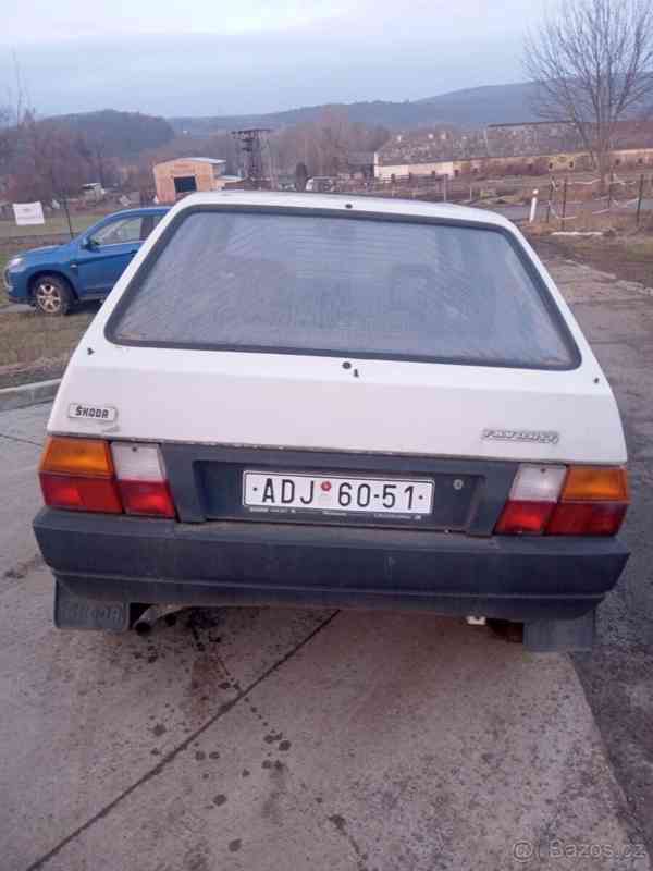 Škoda Favorit Prodám Škoda Favorit r.v. 1988 - foto 2