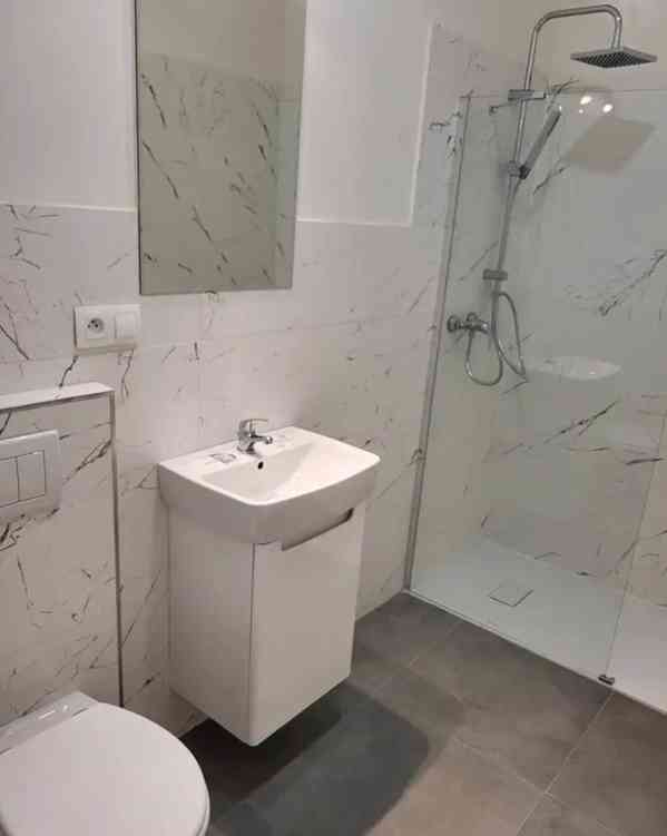 Pronájem bytu 2+kk 58 m² - foto 9