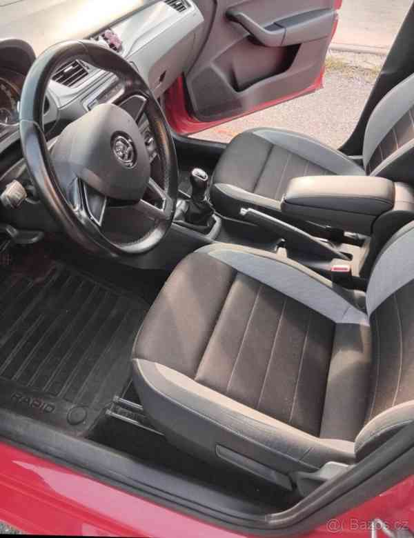 Škoda Rapid 1,0 TSI - foto 6