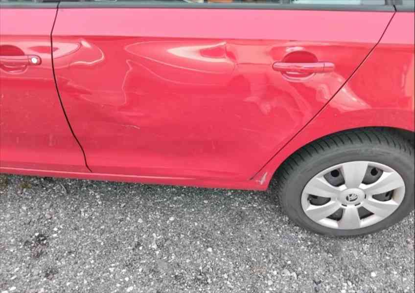 Škoda Rapid 1,0 TSI - foto 11