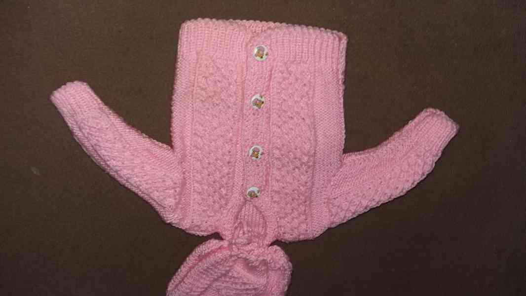 pletené kojenecké soupravy - foto 3